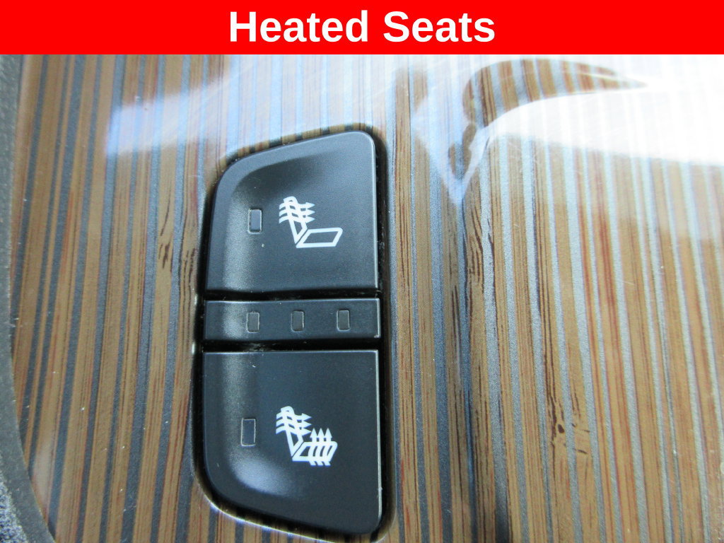 Used 2021 GMC Acadia SLE w/ Driver Convenience Package FWD image 16