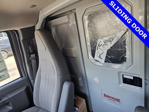 New 2025 Chevrolet Express 3500 w/ Power Convenience Package image 40