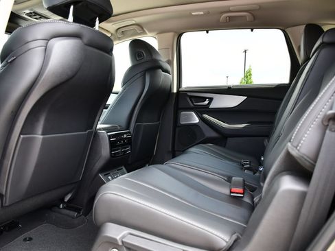 Certified 2026 Acura MDX w/ Technology Package AWD/4WD image 21