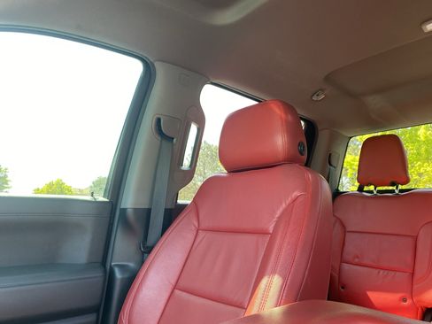 Used 2020 Chevrolet Silverado 1500 LT w/ All-Star Edition image 19