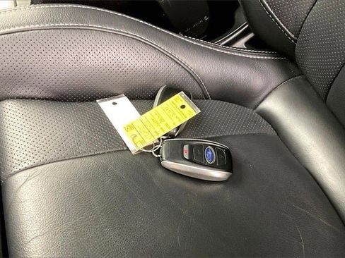 Used 2021 Subaru Ascent Limited image 14