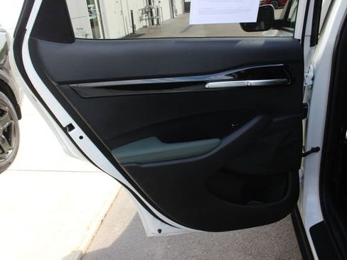 Certified 2024 Kia Seltos SX AWD/4WD image 23