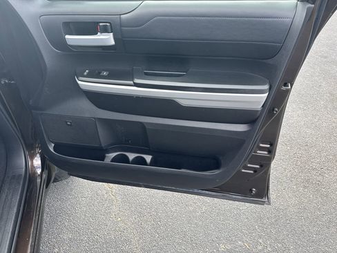 Used 2019 Toyota Tundra Limited image 14