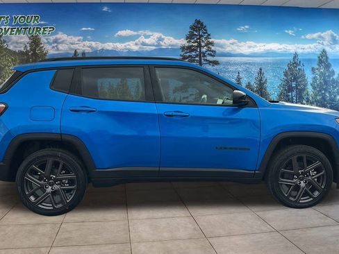 New 2026 Jeep Compass Latitude image 4