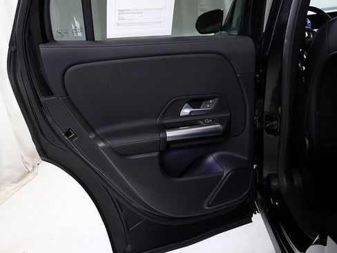 Used 2023 Mercedes-Benz GLA 250 4MATIC image 26