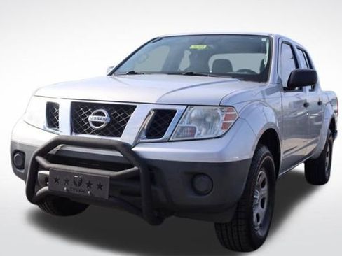 Used 2016 Nissan Frontier S image 7