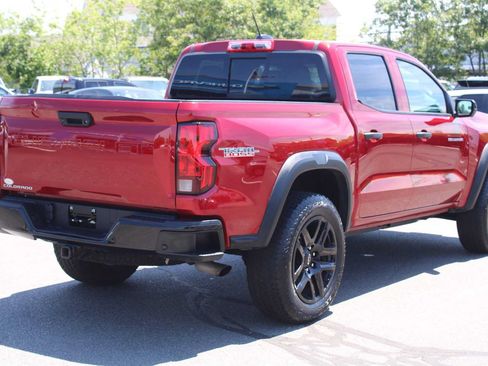 Used 2024 Chevrolet Colorado Trail Boss w/ Technology Package AWD/4WD image 7