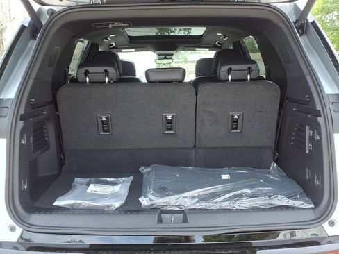 New 2026 Chevrolet Traverse High Country AWD/4WD image 7