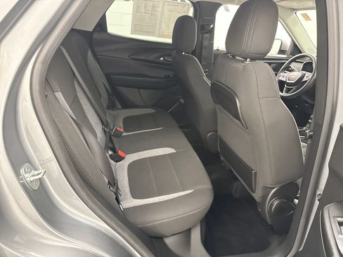 Used 2023 Chevrolet TrailBlazer LT w/ Convenience Package AWD/4WD image 23