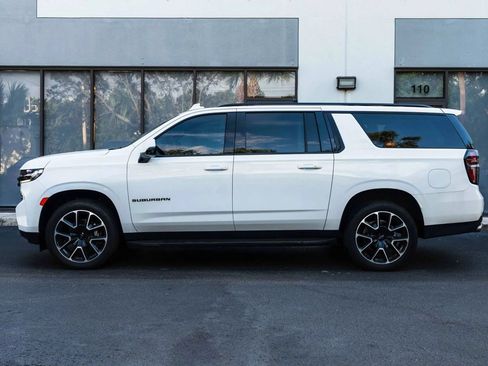 Used 2024 Chevrolet Suburban RST w/ Sport Performance Package RWD image 10
