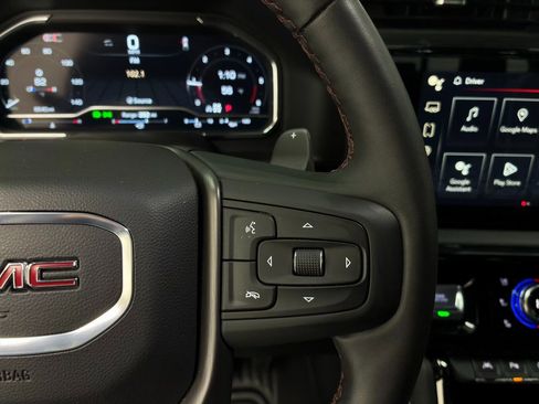 Used 2025 GMC Sierra 1500 AT4X image 30