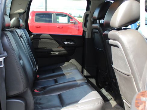 Used 2010 GMC Sierra 1500 Denali image 20