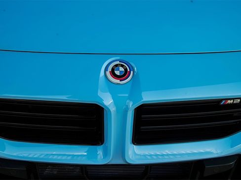 Used 2023 BMW M2 w/ Lighting Package image 9