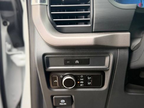 Used 2025 Ford F150 XL AWD/4WD image 7