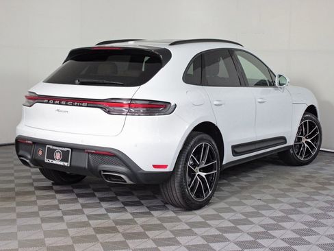 Used 2025 Porsche Macan image 7