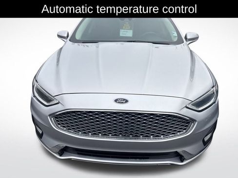 Used 2019 Ford Fusion Titanium image 8