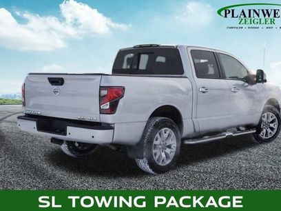 Used 2021 Nissan Titan SL w/ Moonroof Package