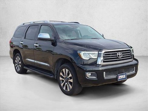 Used 2019 Toyota Sequoia Limited w/ Safety & Convenience Package RWD image 4