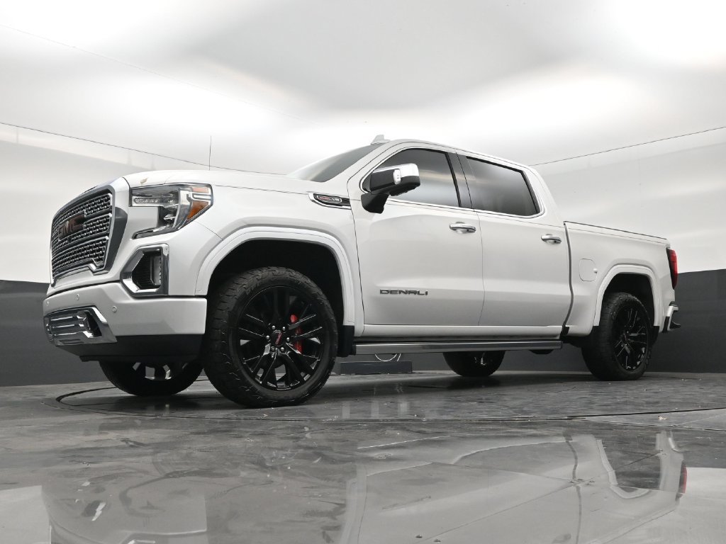 Used 2020 GMC Sierra 1500 Denali w/ Denali Ultimate Package AWD/4WD image 19