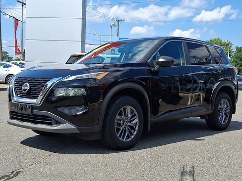 Certified 2023 Nissan Rogue S AWD/4WD image 3