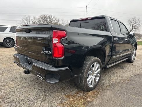 Used 2024 Chevrolet Silverado 1500 High Country image 9