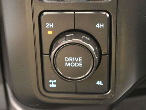 Used 2023 Ford F250 XLT w/ Black Appearance Package image 20