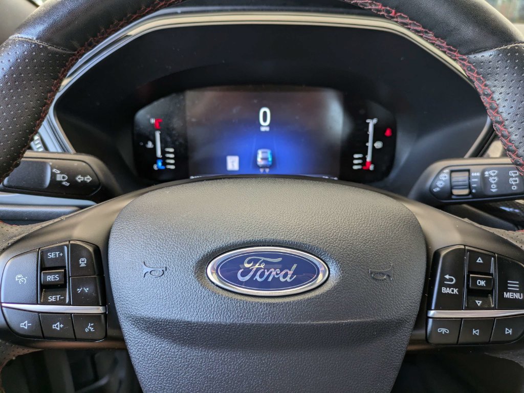 Certified 2024 Ford Escape ST-Line w/ Tech Pack #1 AWD/4WD image 30