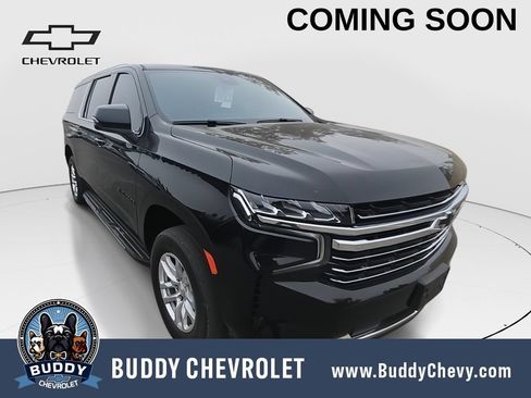 Used 2024 Chevrolet Suburban LT w/ Luxury Package RWD image 1