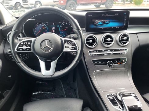 Used 2019 Mercedes-Benz C 300 4MATIC Sedan image 18