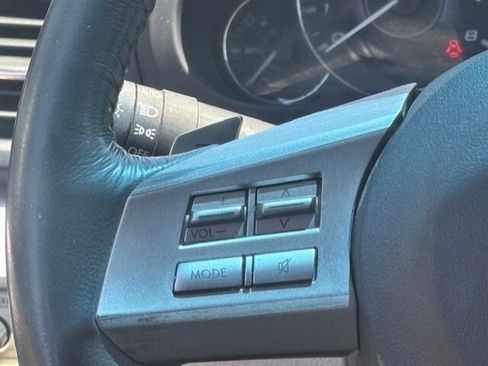 Used 2010 Subaru Outback 2.5i Premium image 28