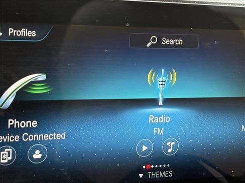 Used 2023 Mercedes-Benz GLB 250 image 9