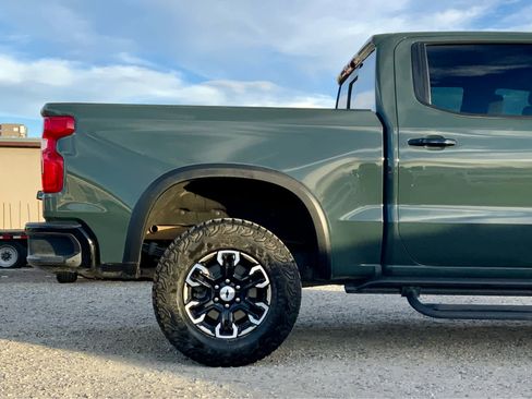 Certified 2025 Chevrolet Silverado 1500 ZR2 image 15