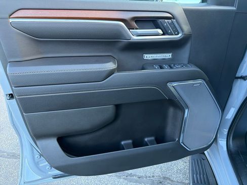 Certified 2025 GMC Sierra 1500 Denali AWD/4WD image 12