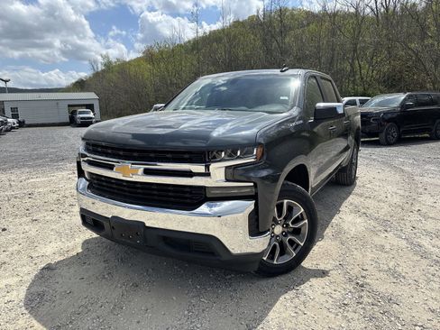 Used 2019 Chevrolet Silverado 1500 LT w/ All-Star Edition image 3
