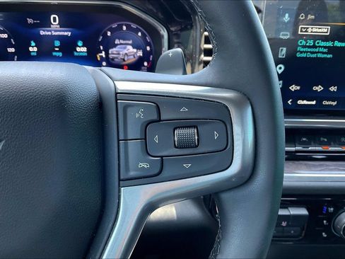 Used 2025 Chevrolet Silverado 1500 LTZ AWD/4WD image 11