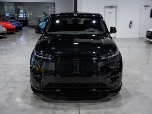 Used 2025 Land Rover Range Rover Sport Dynamic SE image 9