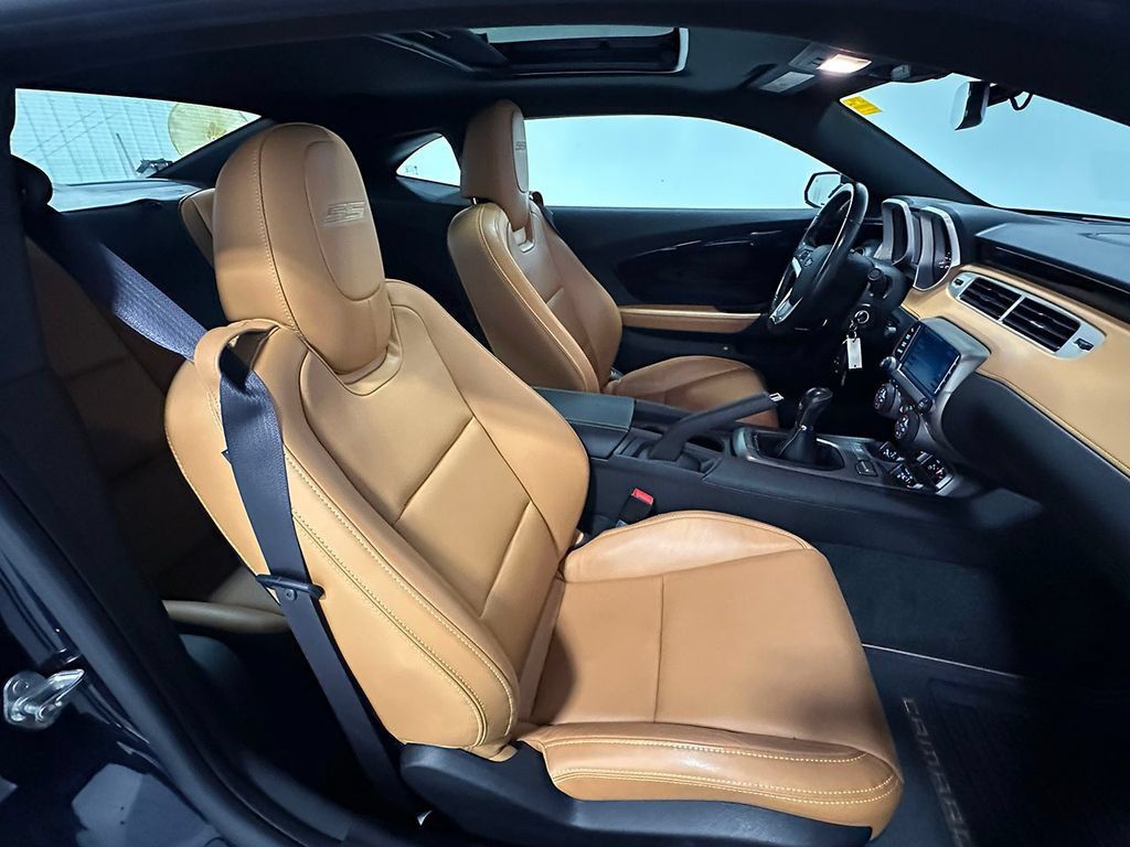 Used 2013 Chevrolet Camaro SS w/ Dusk Special Edition RWD image 72