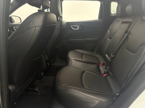 Used 2023 Jeep Compass High Altitude AWD/4WD image 36
