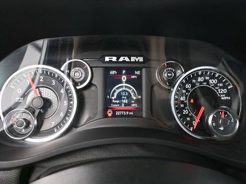Used 2022 RAM 2500 Tradesman AWD/4WD image 29