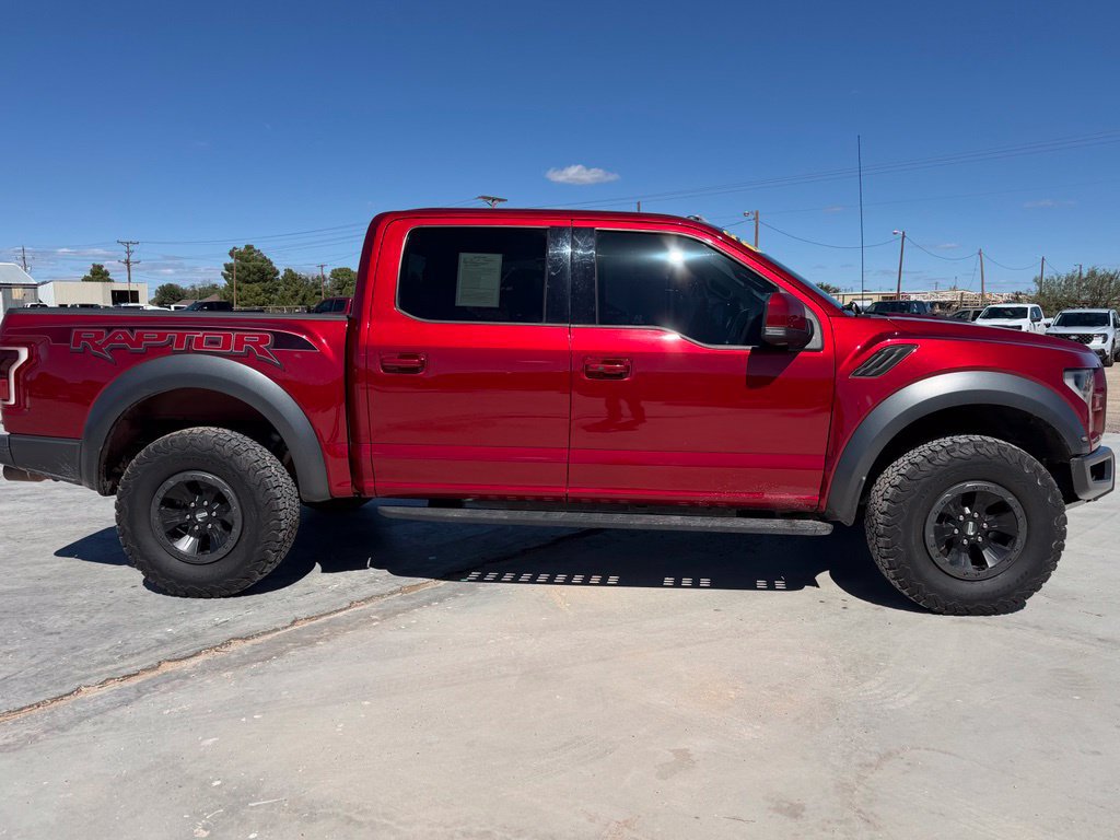 Used 2018 Ford F150 Raptor w/ Equipment Group 802A Luxury AWD/4WD image 4