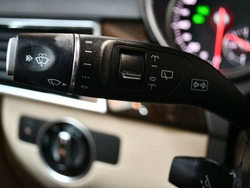 Used 2019 Mercedes-Benz GLE 400 4MATIC image 71