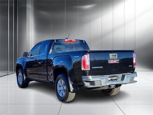Used 2016 GMC Canyon SLE image 29
