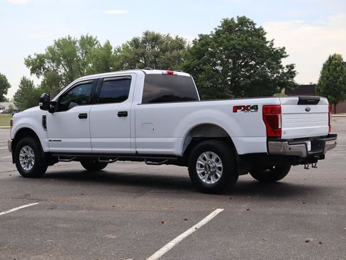 Used 2022 Ford F350 XLT w/ XLT Value Package AWD/4WD image 7