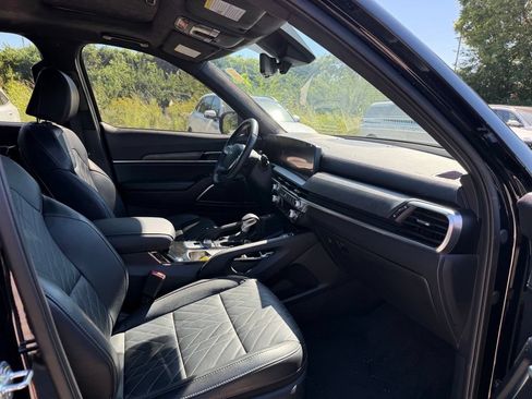 Used 2024 Kia Telluride SX Prestige X-Pro AWD/4WD image 25