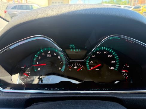 Used 2017 Chevrolet Traverse LT AWD/4WD image 19