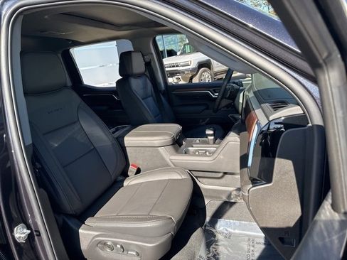 New 2025 GMC Sierra 1500 Denali w/ Denali Carbonpro Edition image 23