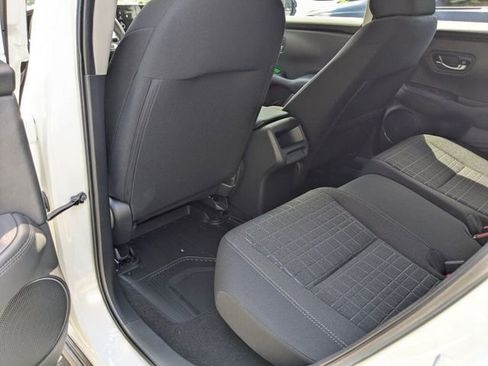 New 2026 Honda HR-V LX image 27