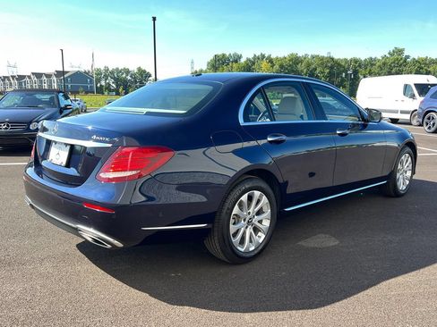 Used 2019 Mercedes-Benz E 300 4MATIC image 8
