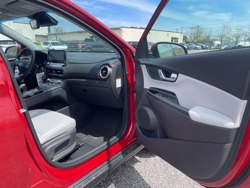 New 2023 Hyundai Kona Limited image 18