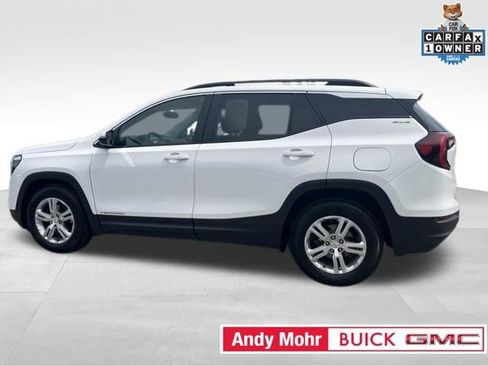 Used 2024 GMC Terrain SLE w/ Driver Convenience Package FWD image 16